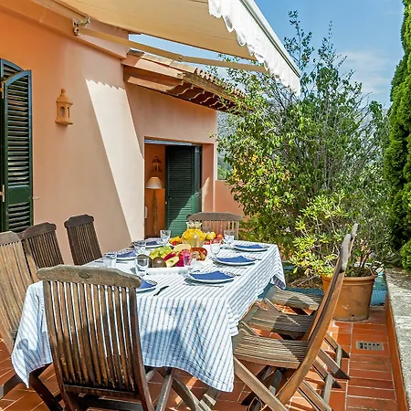 Town House Bellavista Semesterbostad